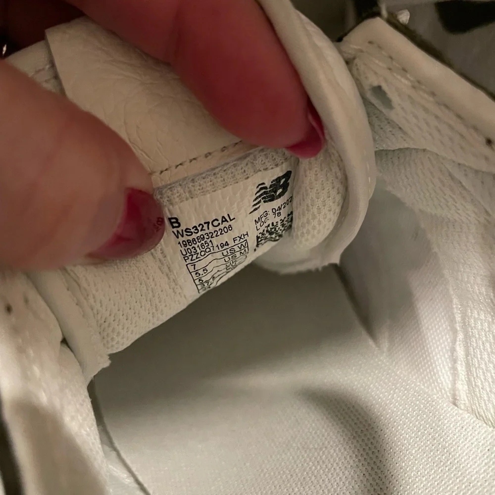 NWOT New Balance & Calia White Tortise 327 sneakers - Picture 7 of 7